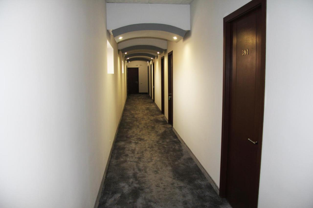 Nice Hotel يريفان المظهر الخارجي الصورة
