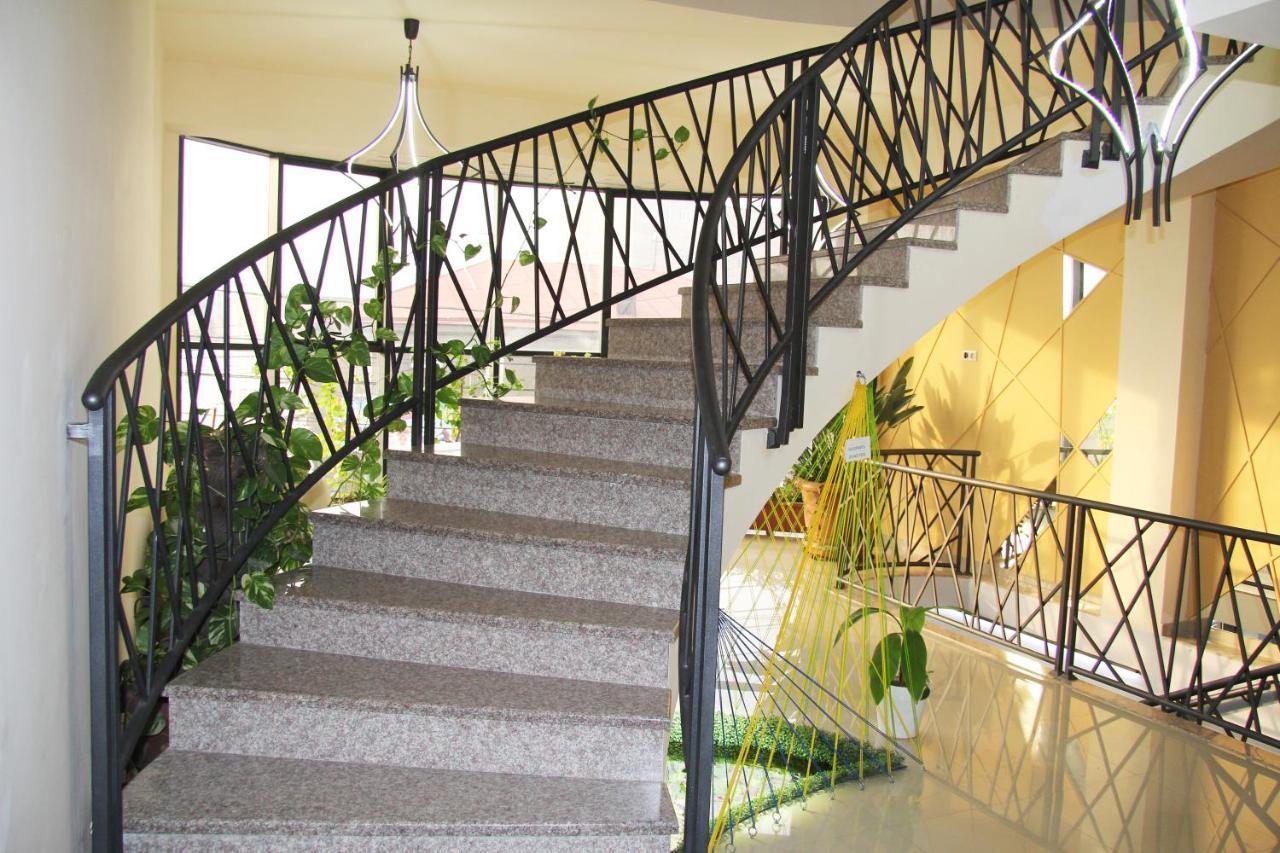 Nice Hotel يريفان المظهر الخارجي الصورة
